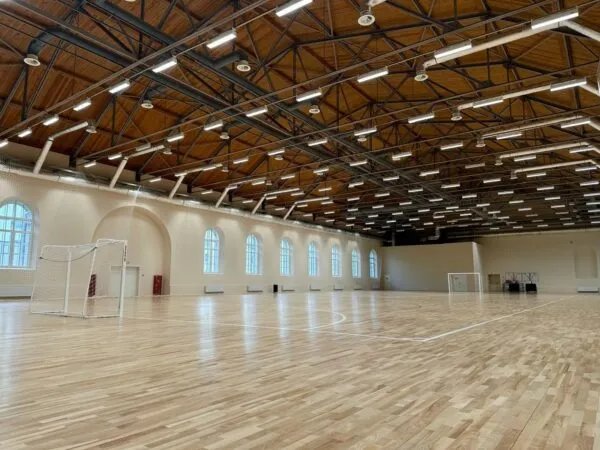 Реставрация спорткомплекса «Петродворцовый» в Санкт-Петербурге